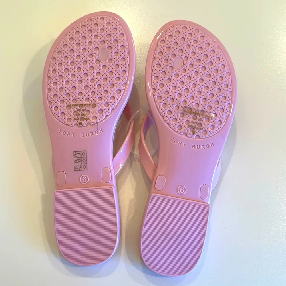 New Tory Burch Pink Sandals Minimalist Thong Design. Size 6M.